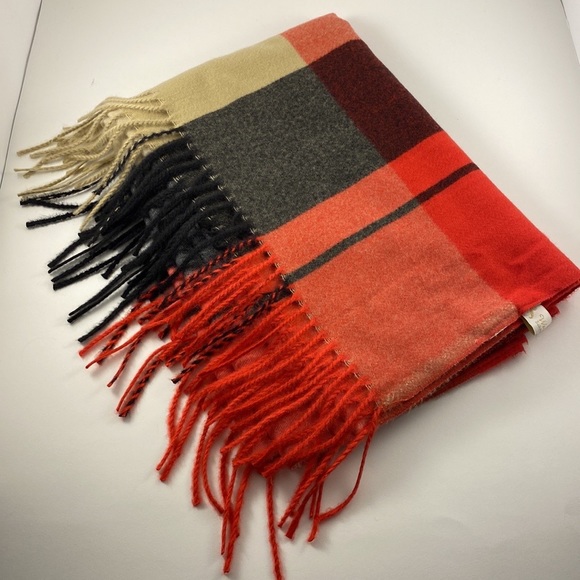 Suzanne Betro Accessories - Weekend by Suzanne Betro Plaid Blanket Scarf/Shawl